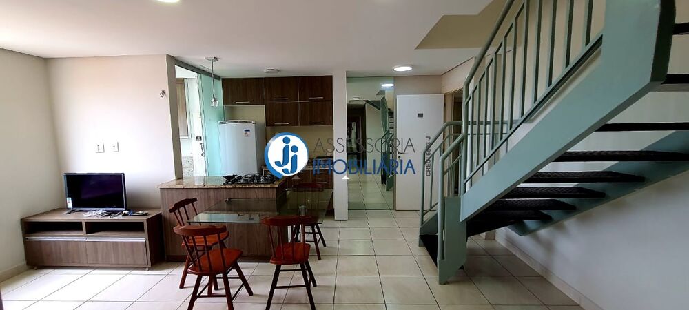 Apartamento à venda com 3 quartos, 113m² - Foto 1
