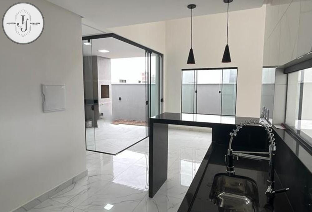 Casa à venda com 3 quartos, 124m² - Foto 8