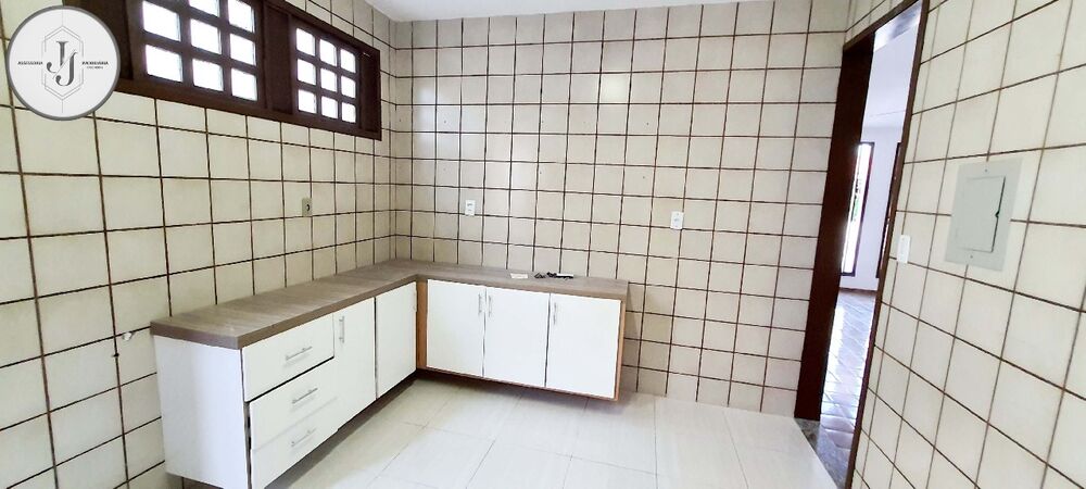 Casa à venda com 3 quartos, 160m² - Foto 8