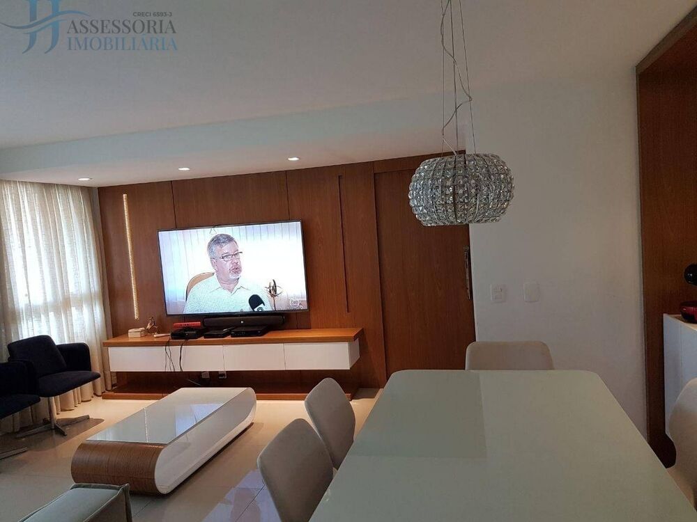Apartamento à venda com 3 quartos, 119m² - Foto 2