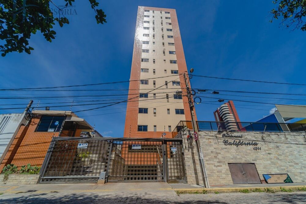 Apartamento à venda com 2 quartos, 56m² - Foto 2