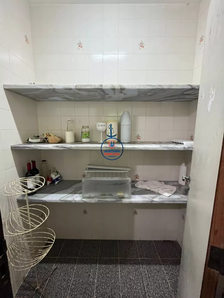 Casa, 5 quartos, 200 m² - Foto 9