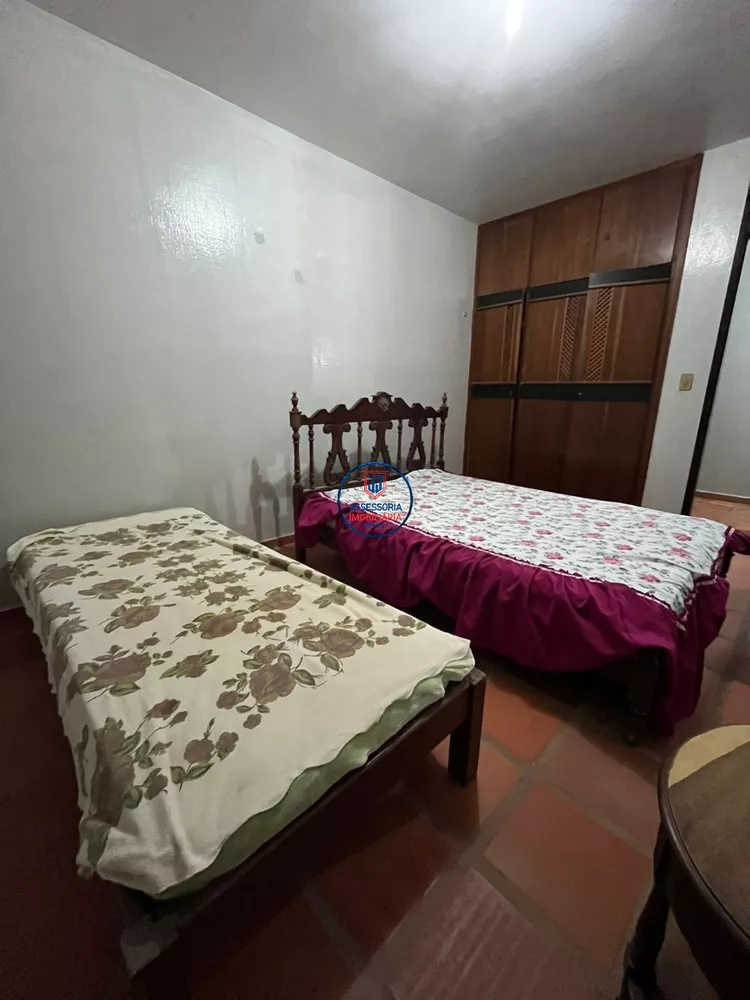 Casa, 5 quartos, 200 m² - Foto 19