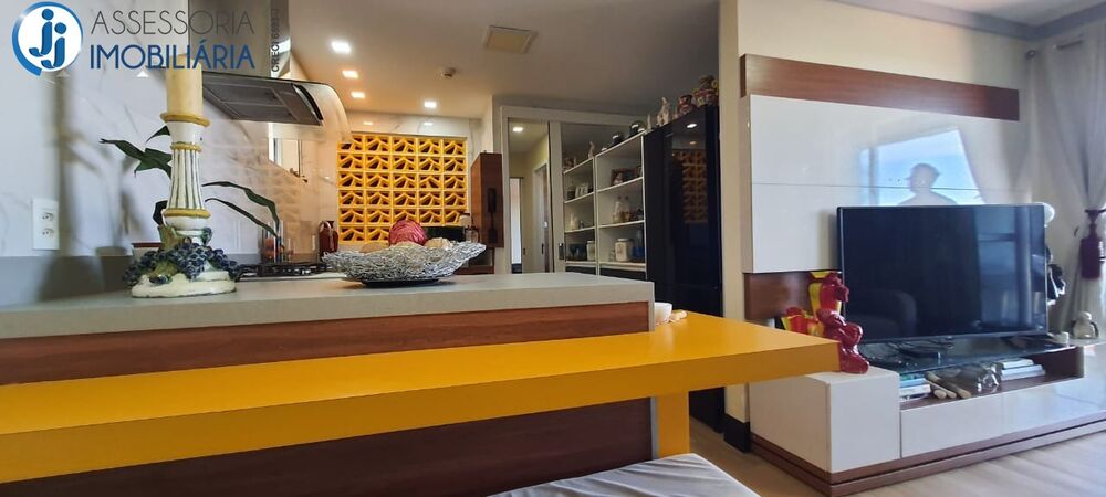 Apartamento à venda com 2 quartos, 60m² - Foto 1