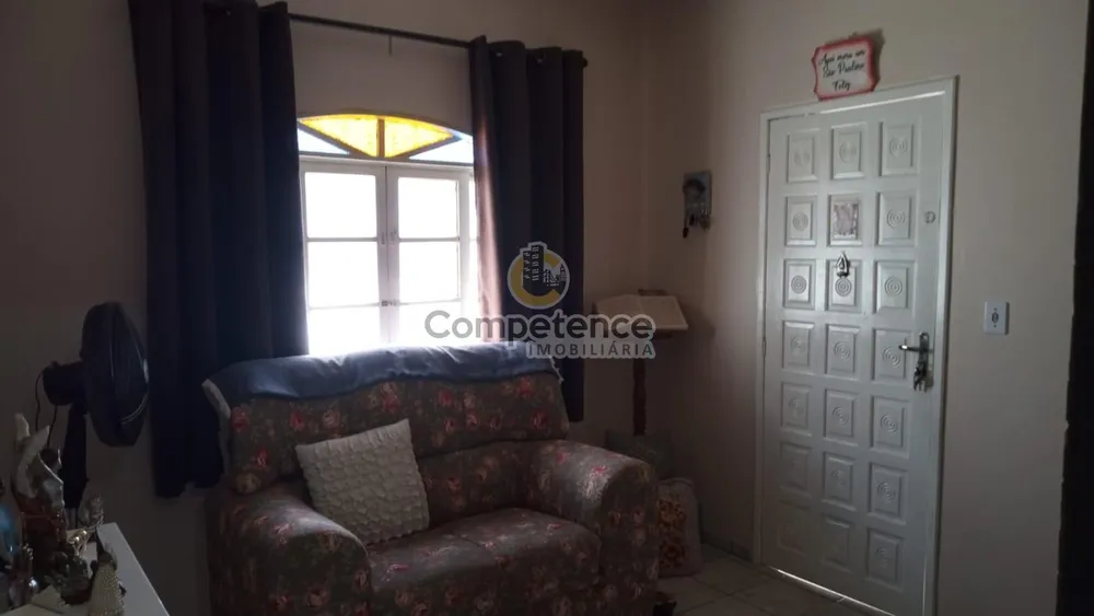 Casa, 3 quartos, 189 m² - Foto 1
