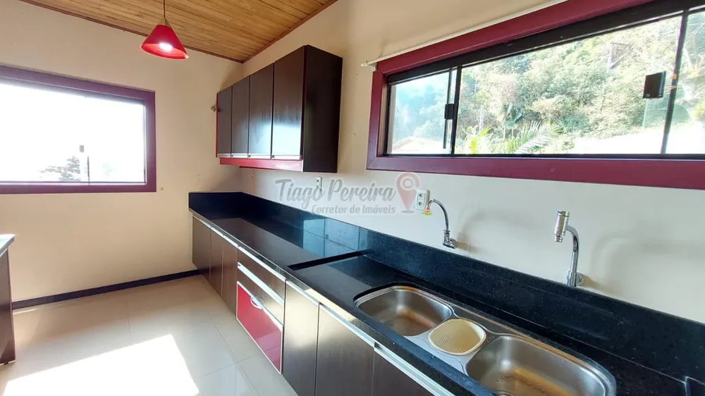 Casa, 4 quartos, 230 m² - Foto 5