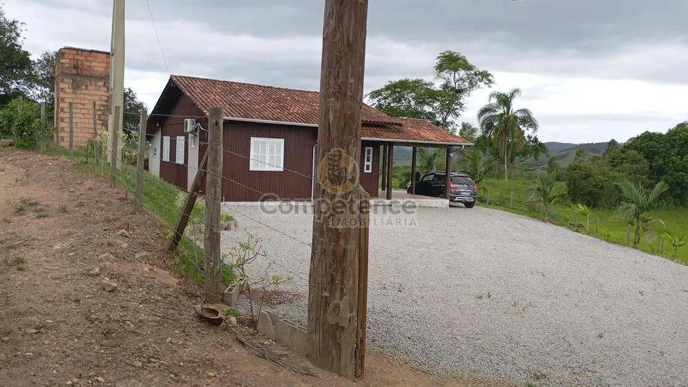 Chácara, 3 quartos, 4118 m² - Foto 2
