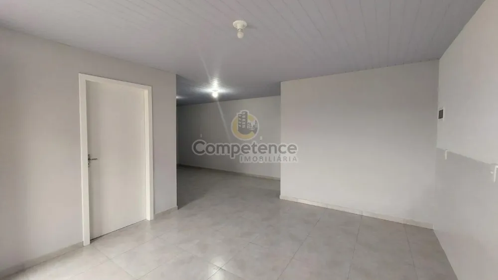 Casa, 2 quartos, 75 m² - Foto 1
