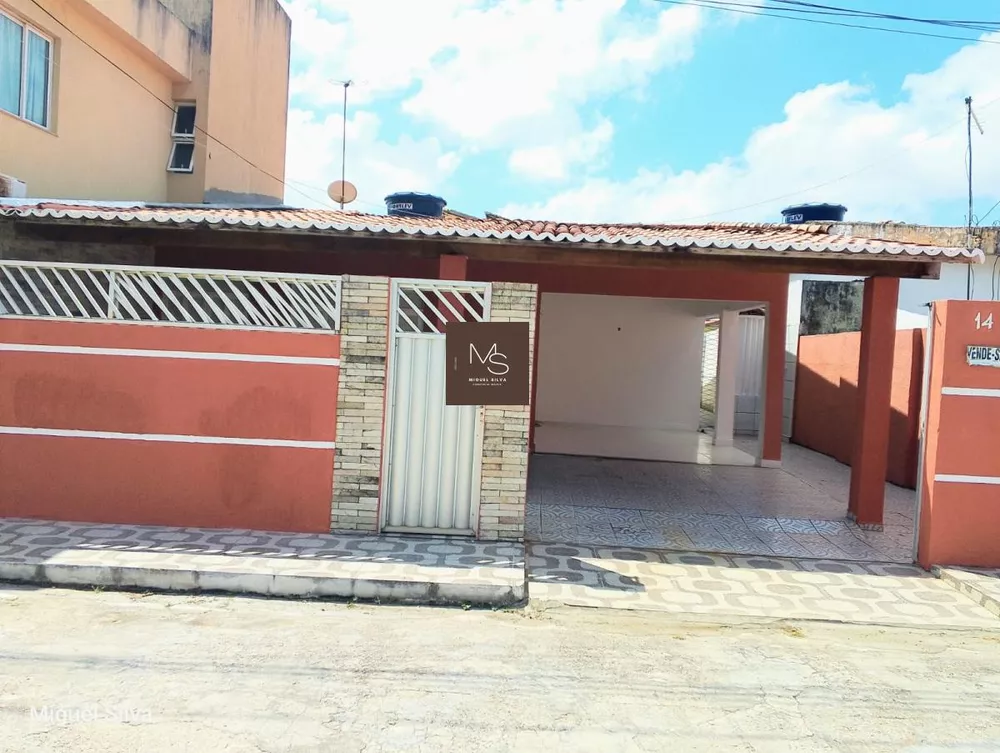 Casa de Condomínio à venda com 3 quartos, 150m² - Foto 2