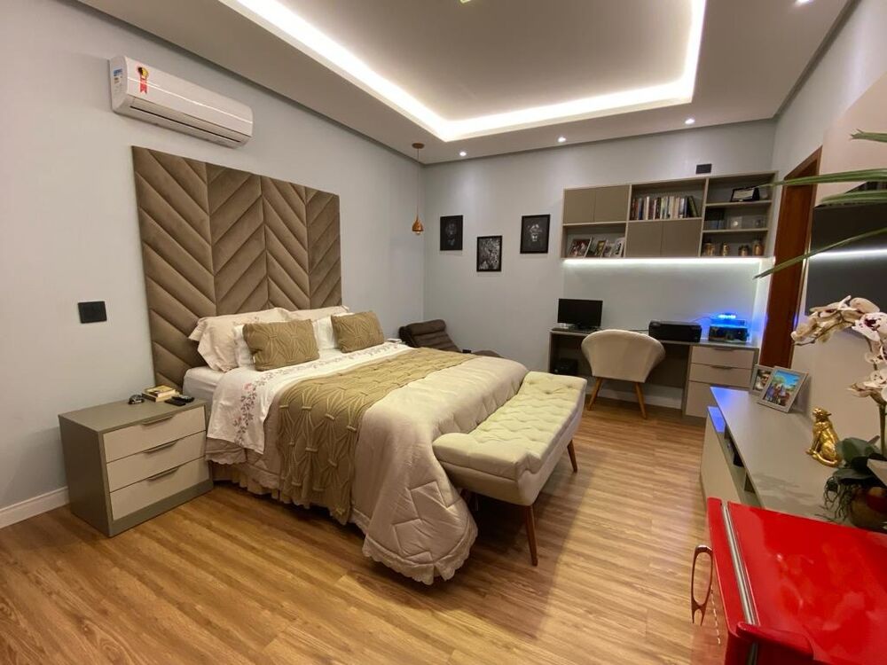 Casa, 3 quartos, 239 m² - Foto 27