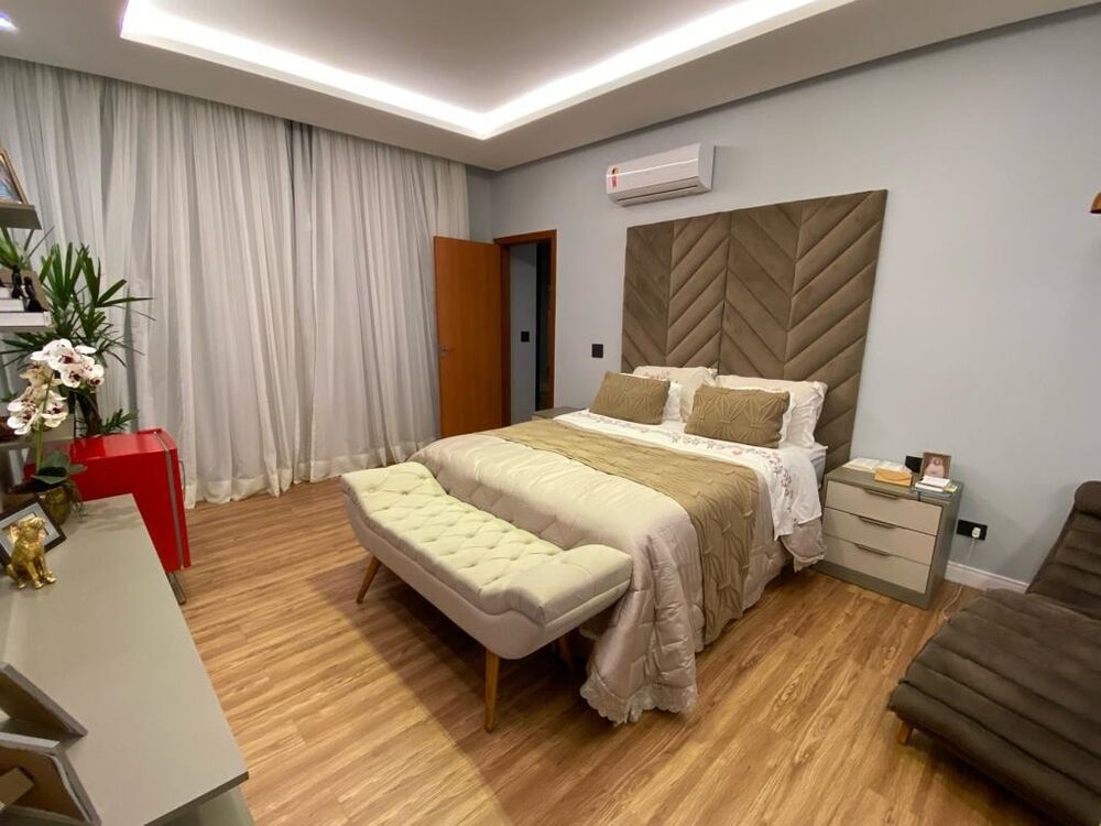 Casa, 3 quartos, 239 m² - Foto 28