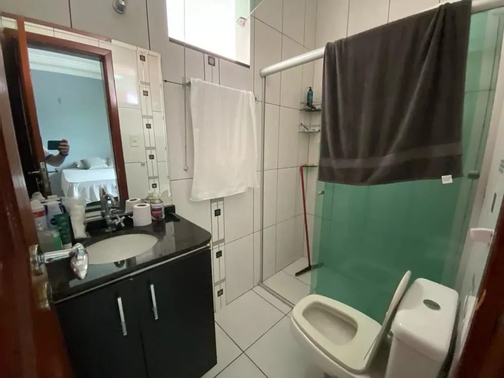 Casa à venda com 5 quartos, 200m² - Foto 10