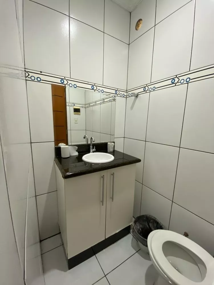 Casa à venda com 5 quartos, 200m² - Foto 21