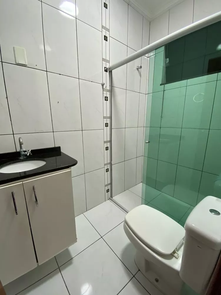 Casa à venda com 5 quartos, 200m² - Foto 8