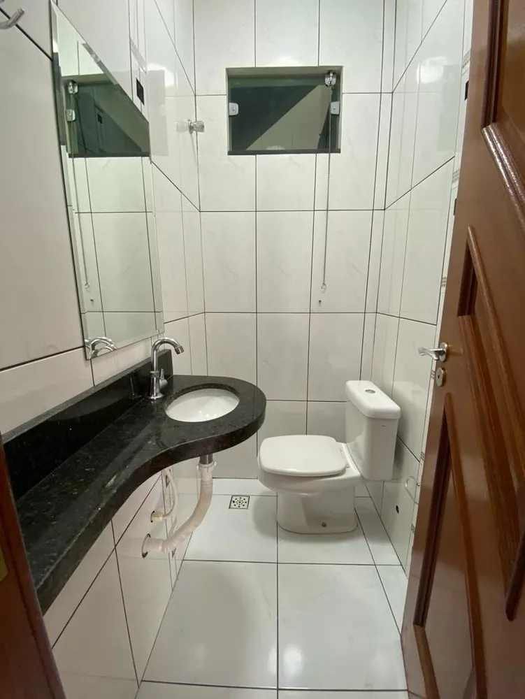 Casa à venda com 5 quartos, 200m² - Foto 6