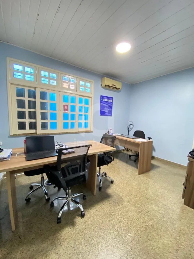 Casa, 4 quartos, 250 m² - Foto 8