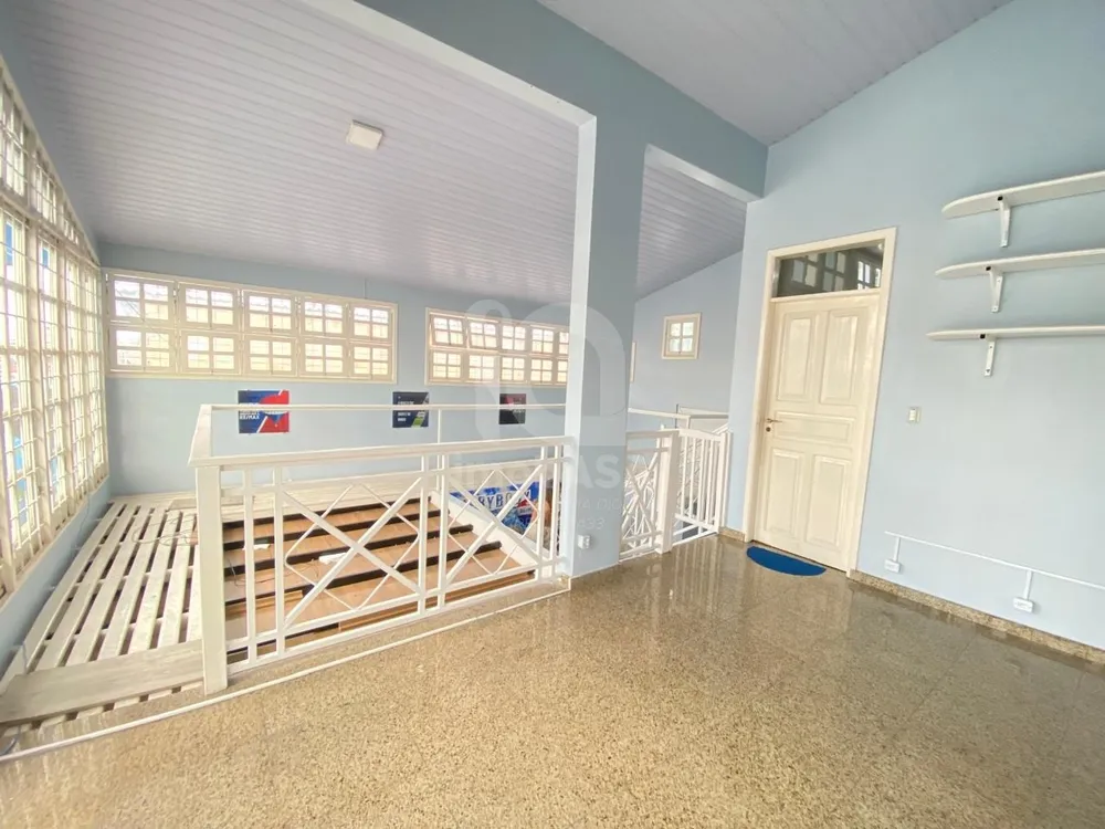 Casa, 4 quartos, 250 m² - Foto 4