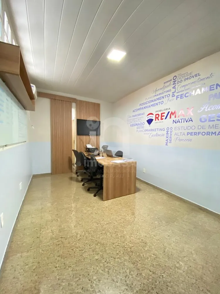Casa, 4 quartos, 250 m² - Foto 6