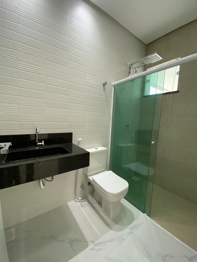 Casa à venda com 3 quartos, 180m² - Foto 3