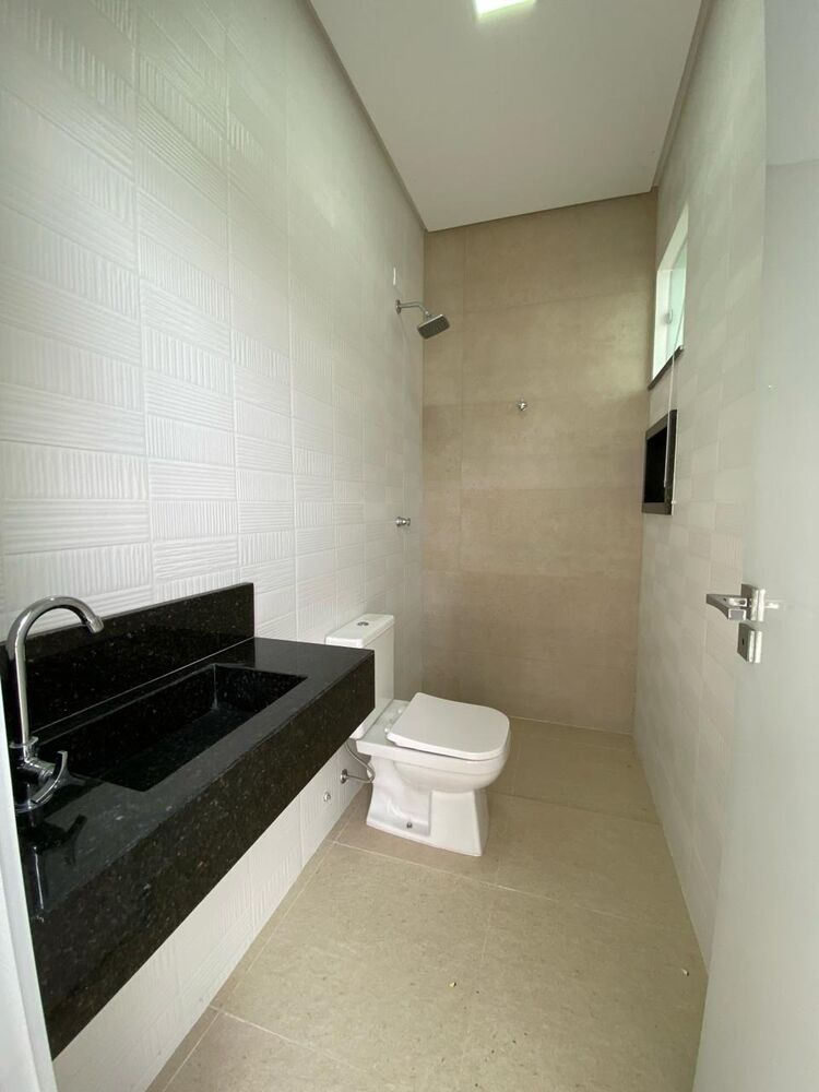 Casa à venda com 3 quartos, 180m² - Foto 8