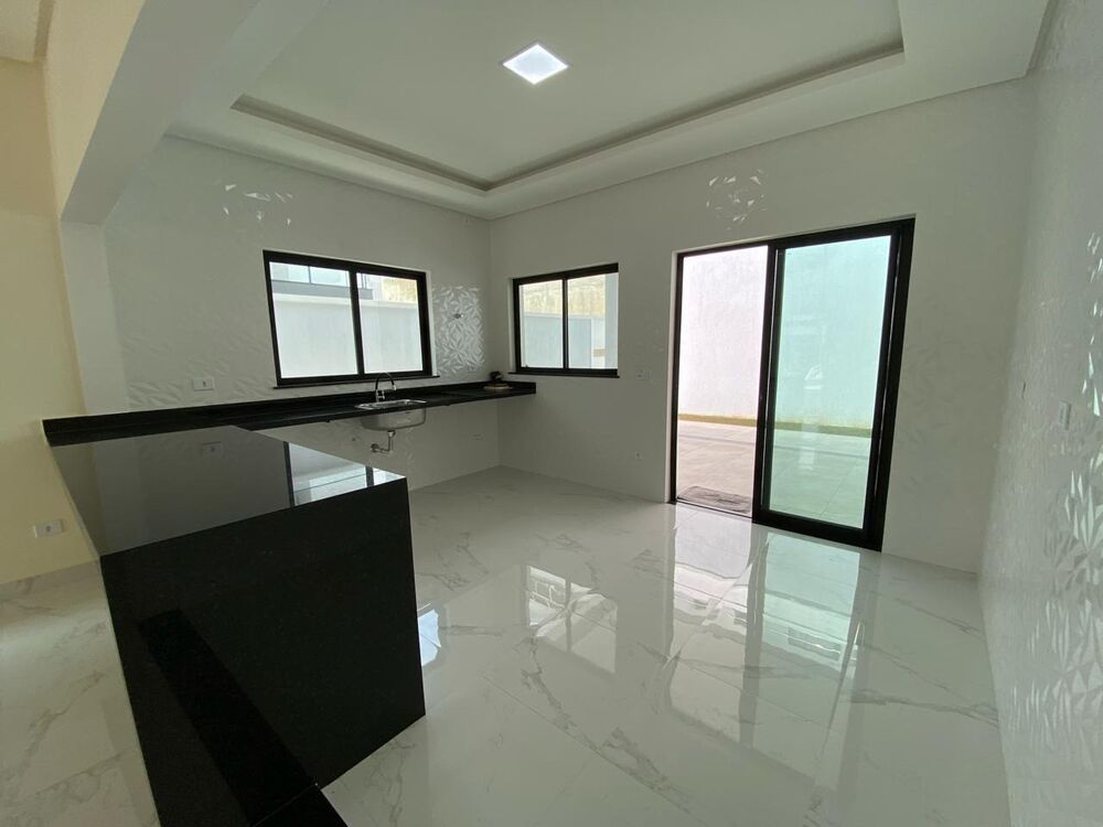 Casa, 3 quartos, 175 m² - Foto 2