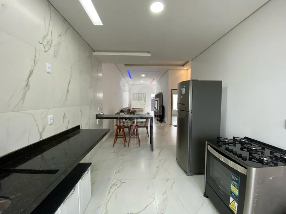 Casa, 3 quartos, 110 m² - Foto 2