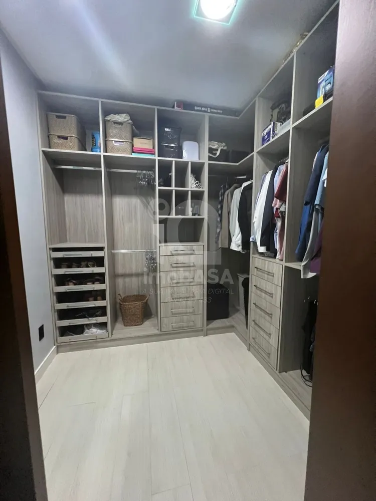 Casa, 3 quartos, 280 m² - Foto 8