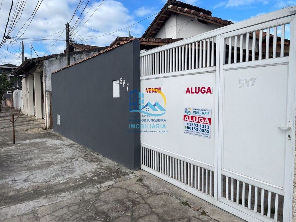 Casa à venda com 3 quartos - Foto 1