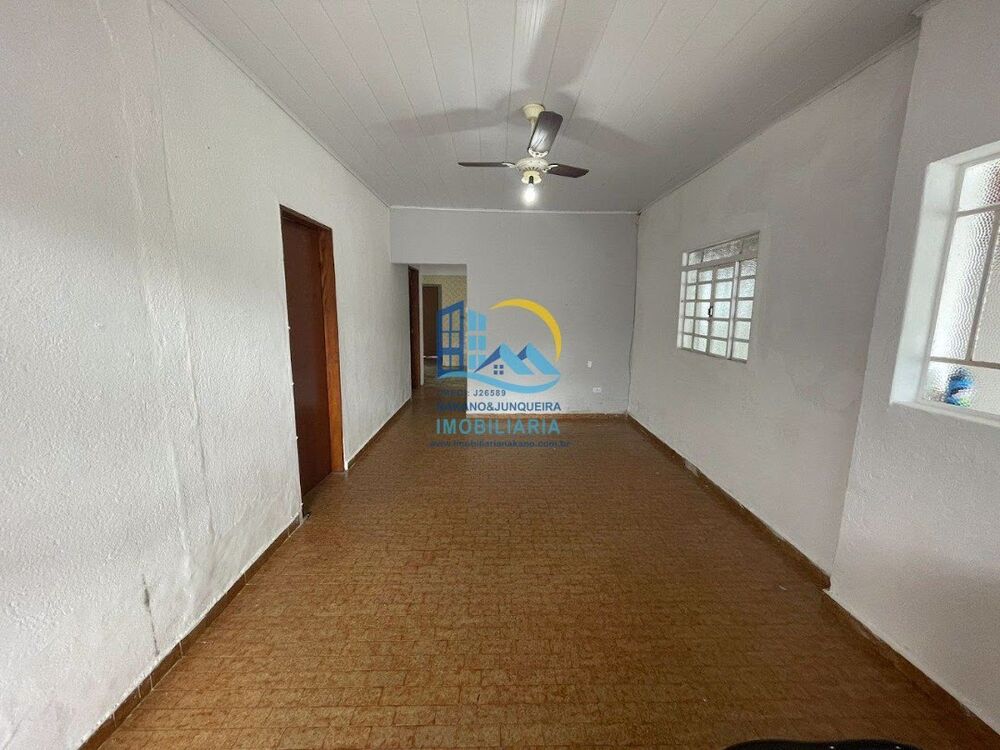 Casa à venda com 3 quartos - Foto 4