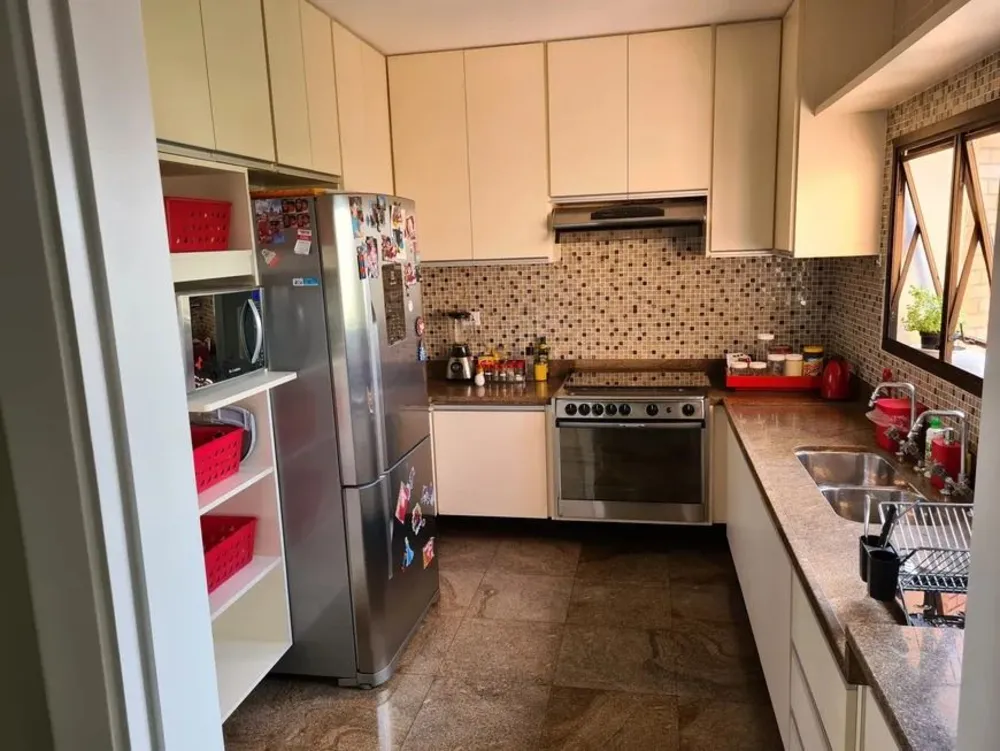 Apartamento, 4 quartos, 215 m² - Foto 11