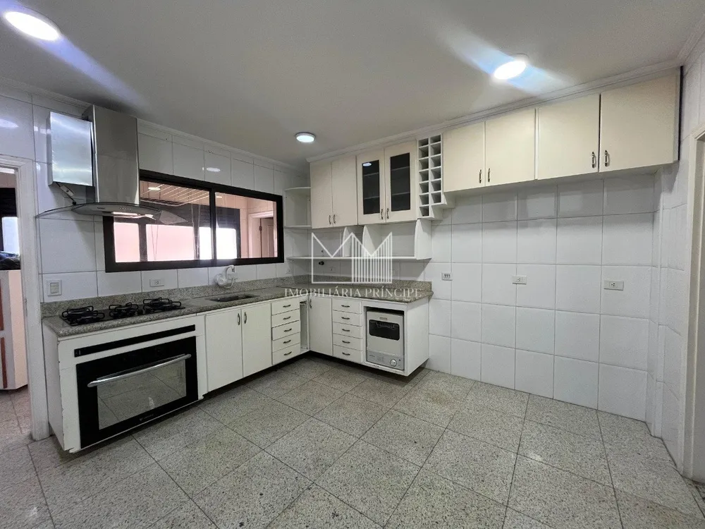 Apartamento, 4 quartos, 176 m² - Foto 1