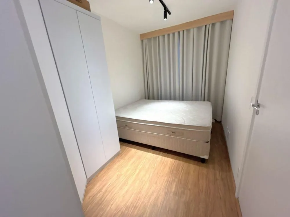 Apartamento, 1 quarto, 33 m² - Foto 2