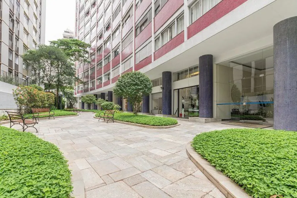 Apartamento, 3 quartos, 246 m² - Foto 2