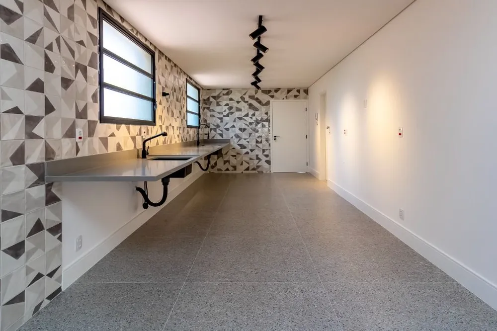 Apartamento, 3 quartos, 212 m² - Foto 1