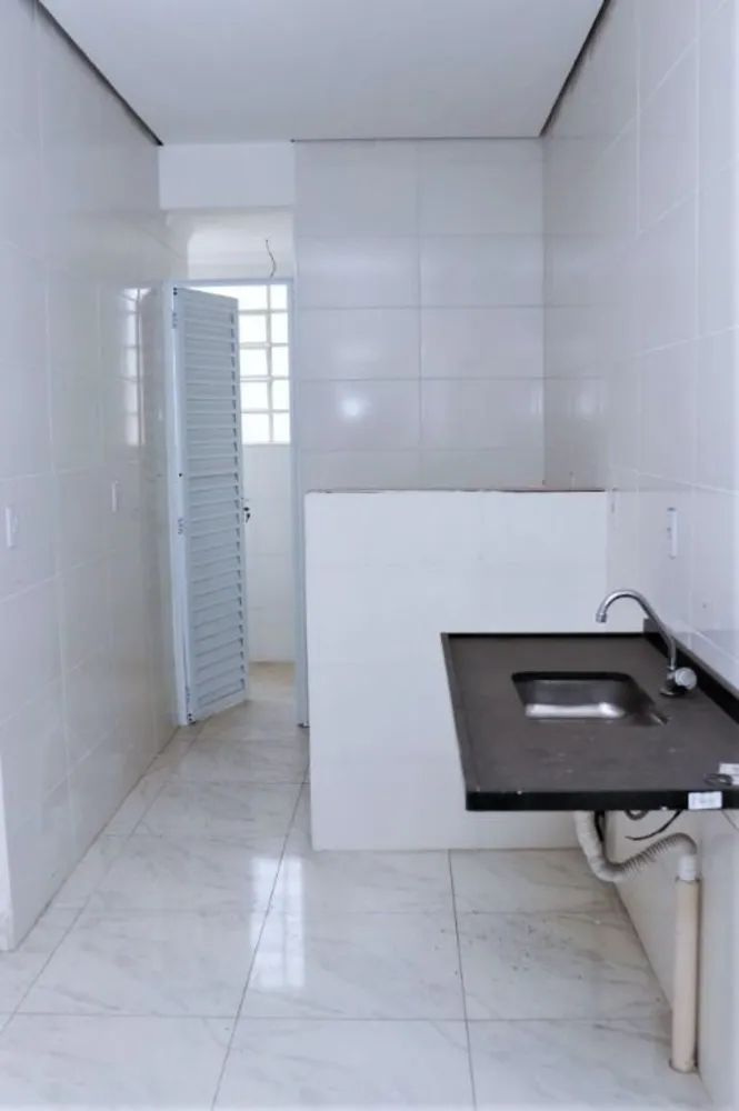 Apartamento, 1 quarto, 27 m² - Foto 2