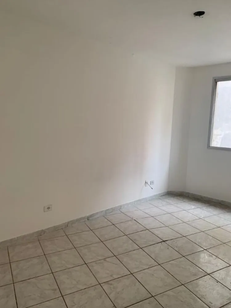 Apartamento, 1 quarto, 28 m² - Foto 2