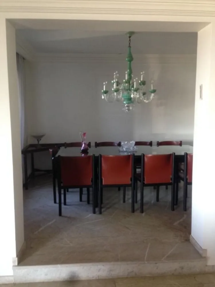 Apartamento, 3 quartos, 245 m² - Foto 1