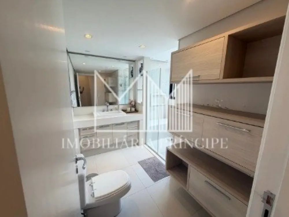 Apartamento, 3 quartos, 146 m² - Foto 2