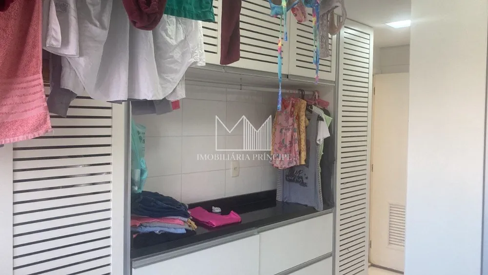 Apartamento, 3 quartos, 213 m² - Foto 1