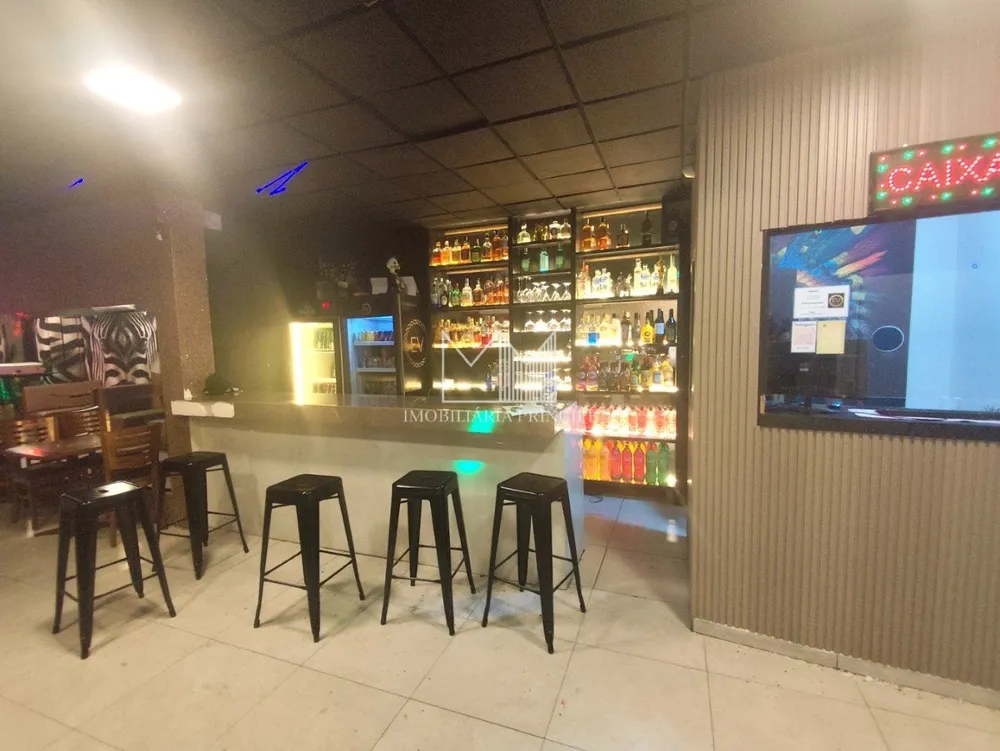 Loja-Salão, 400 m² - Foto 1
