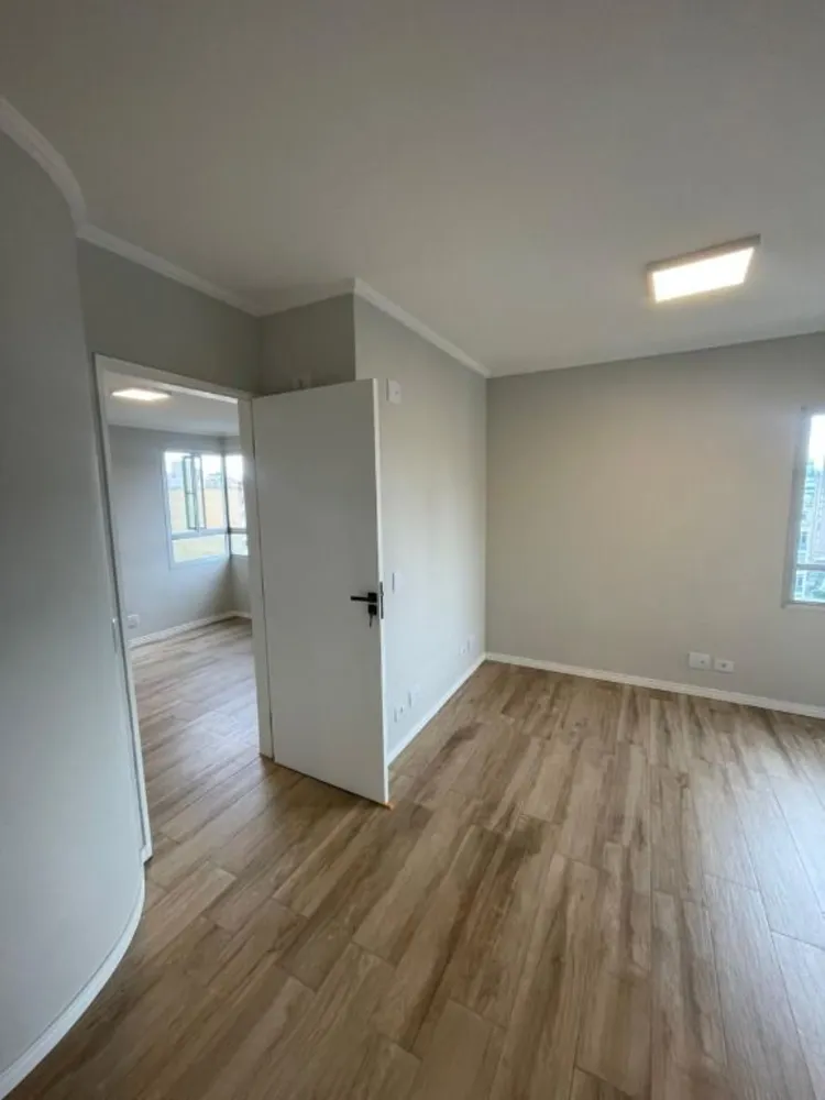 Apartamento, 1 quarto, 37 m² - Foto 2