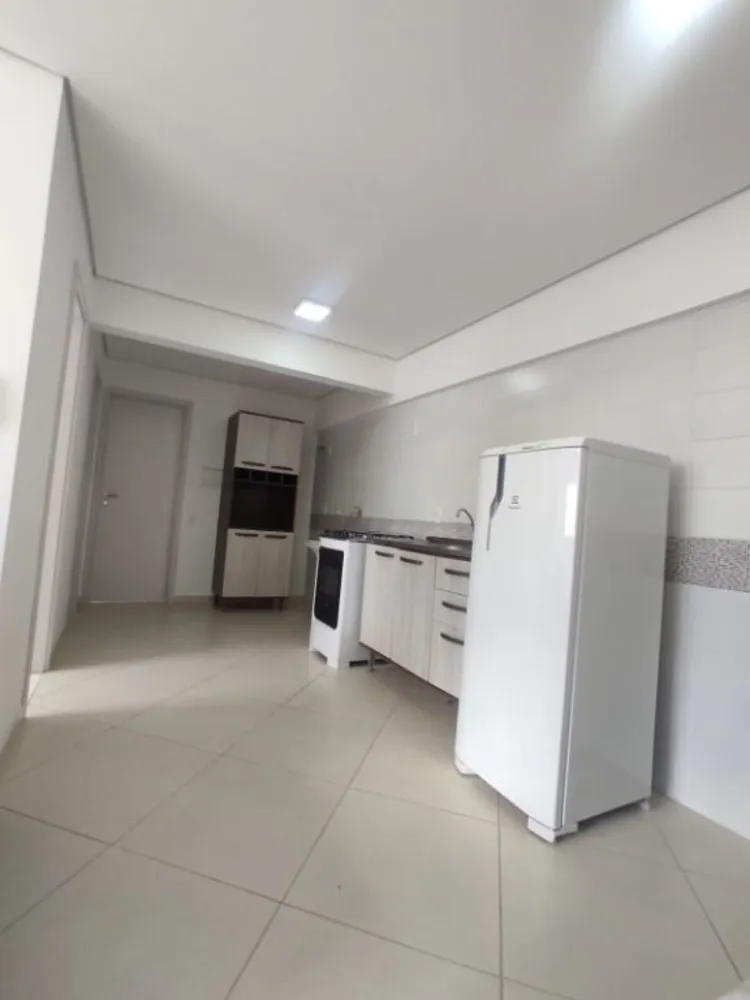 Apartamento, 1 quarto, 40 m² - Foto 2