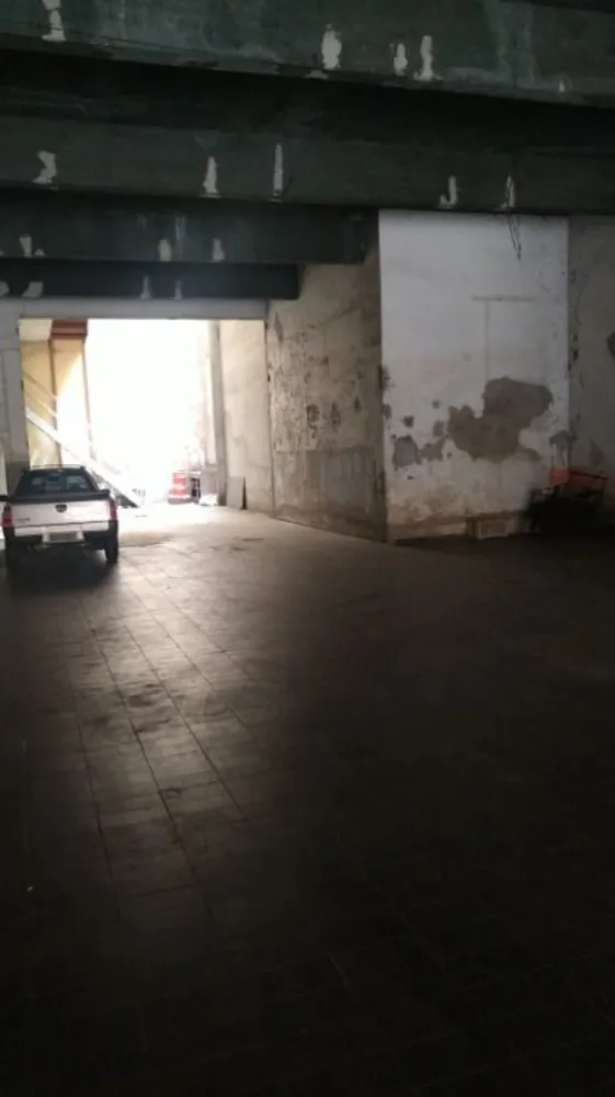 Loja-Salão, 750 m² - Foto 2