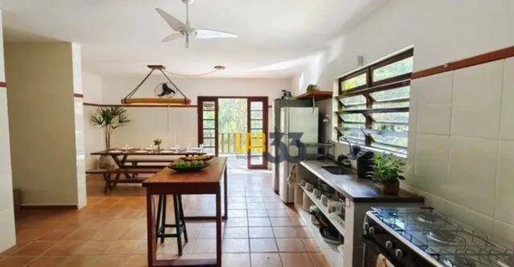 Casa, 3 quartos, 300 m² - Foto 2