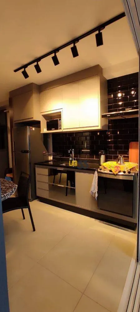 Apartamento, 3 quartos, 85 m² - Foto 3