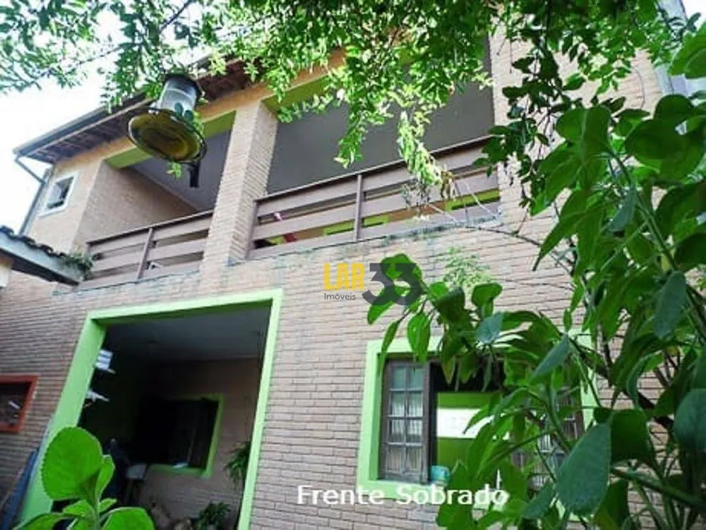 Sobrado, 4 quartos, 236 m² - Foto 1