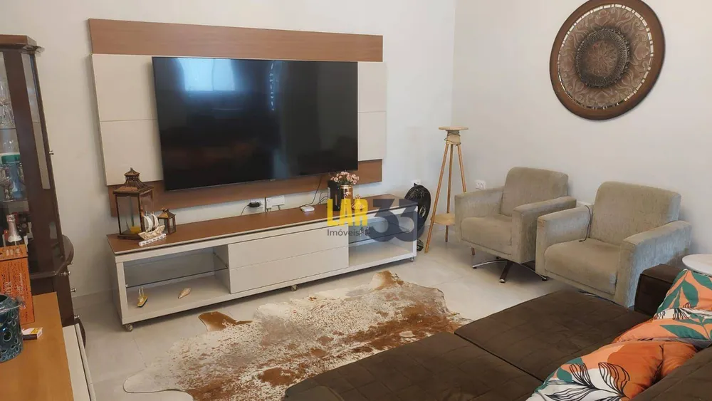 Casa, 4 quartos, 300 m² - Foto 1