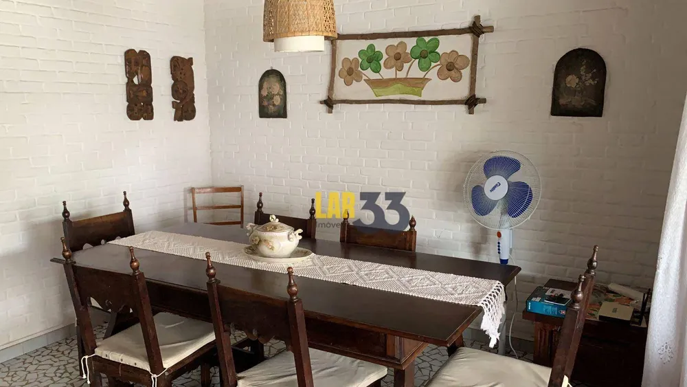 Casa, 5 quartos, 225 m² - Foto 2