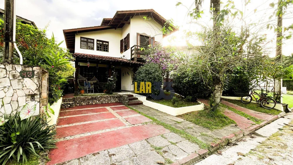 Casa de Condomínio, 4 quartos - Foto 1