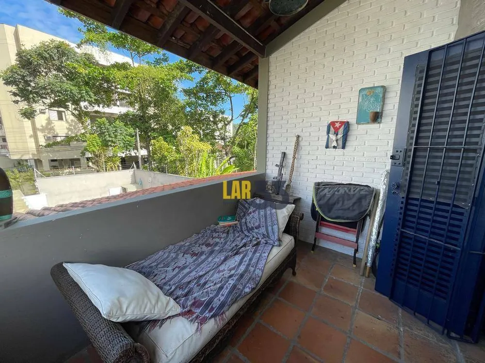 Casa, 3 quartos, 300 m² - Foto 2